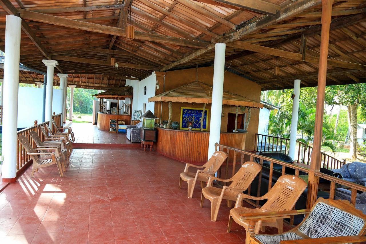 Darwins Beach Resort 坦加拉 外观 照片