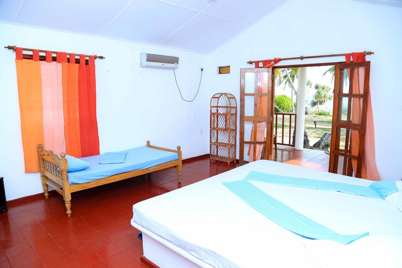 Darwins Beach Resort 坦加拉 外观 照片